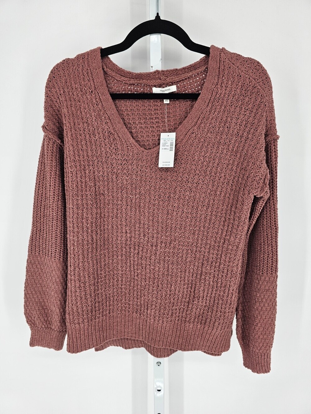 Maurices Womens Sz XS V Neck Slouchy Knit Sweater Blush Pink NEW